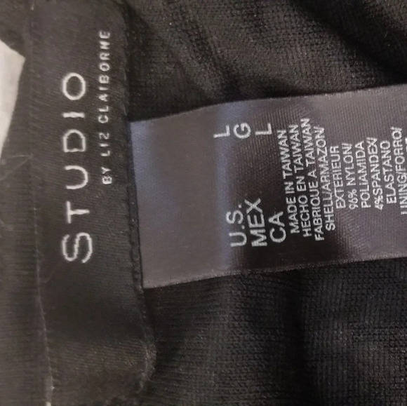 Studio Top - Picture 5 of 5